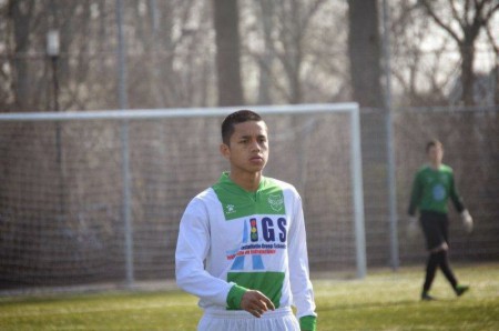 Noah Harms tijdens de wedstrijd